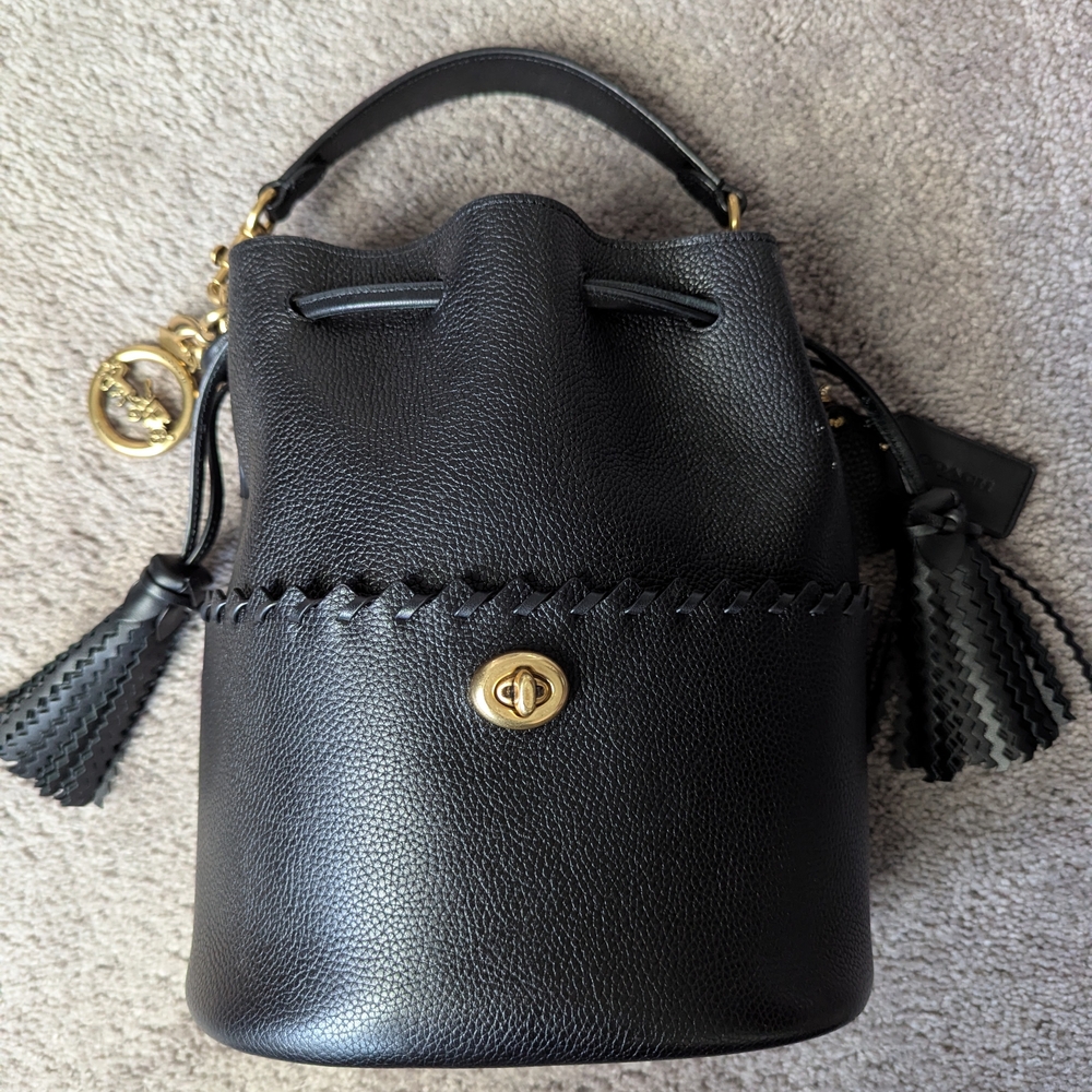 Coach Lora Bucket Bag Black